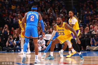 更体现了他 更体现了他