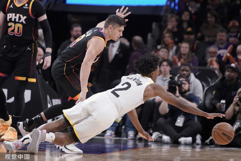 已由救护车 已由救护车