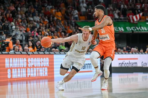 科尔和追梦彻底和好了吗？（科尔与追梦真的冰释前嫌了吗？）